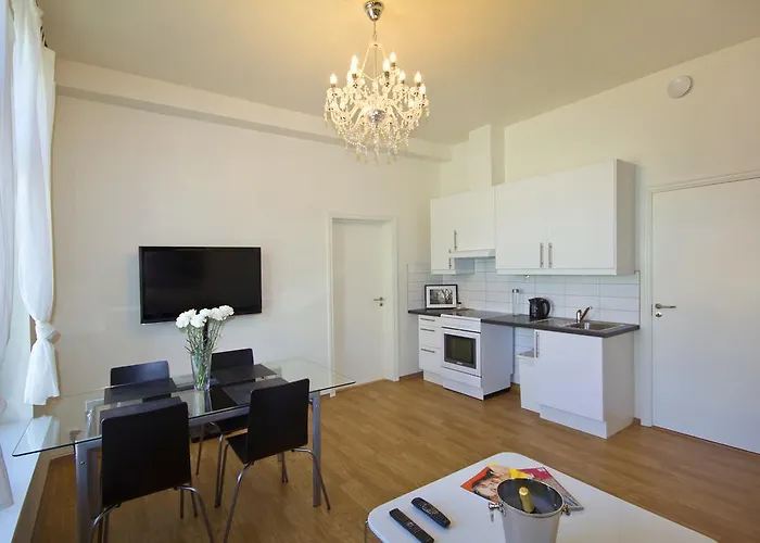 Апартаменты Chateau *